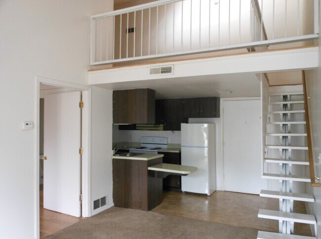 Foto del edificio - 119 W Clay St