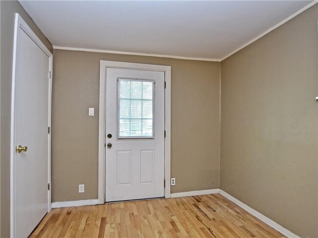 Building Photo - 5505 Avenue G