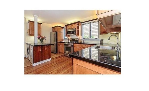 Building Photo - 67 Fairfax St