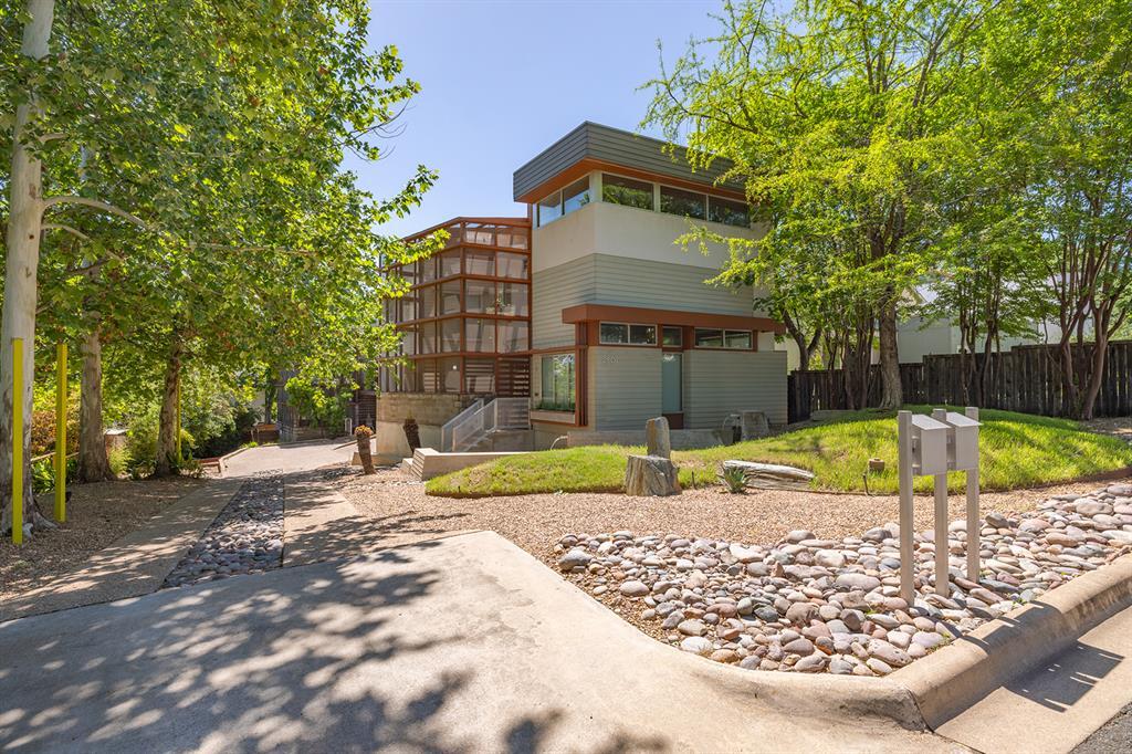 Foto principal - 2801 Oak Crest Ave