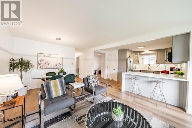 Photo du bâtiment - 870 Modlin Rd