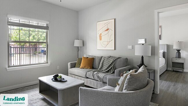 Foto del edificio - 8200 Clarksprings Dr