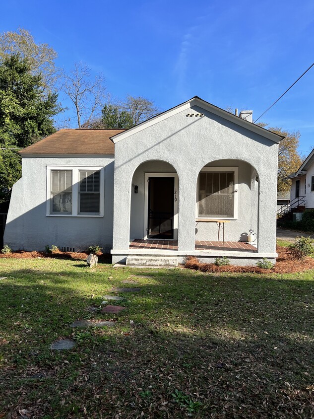 Primary Photo - 1410 Heath St