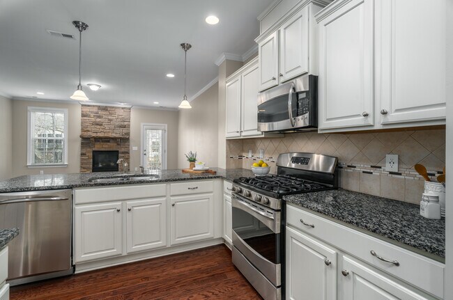 Foto del edificio - 719 Transom View Way