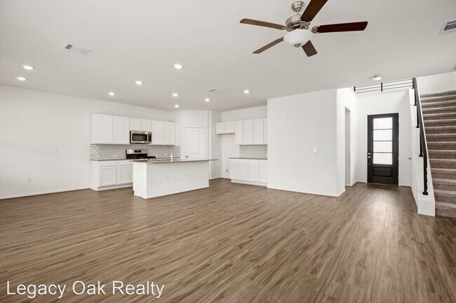 Foto del edificio - 4 br, 3 bath House - 1125 Winifred Dr