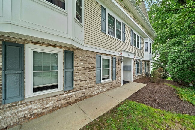 Photo - 24 Wall St Apartment