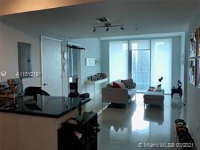 Foto del edificio - 92 SW 3rd St