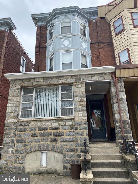 Foto del edificio - 5040 Walnut St