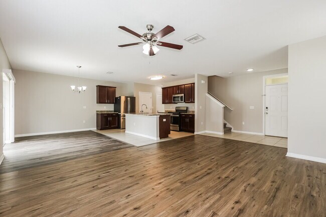 Foto del edificio - 1806 Greenwood Valley Dr
