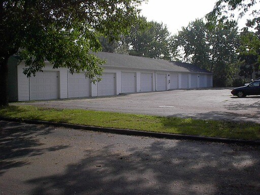 Building Photo - 537 Sherwood Ave