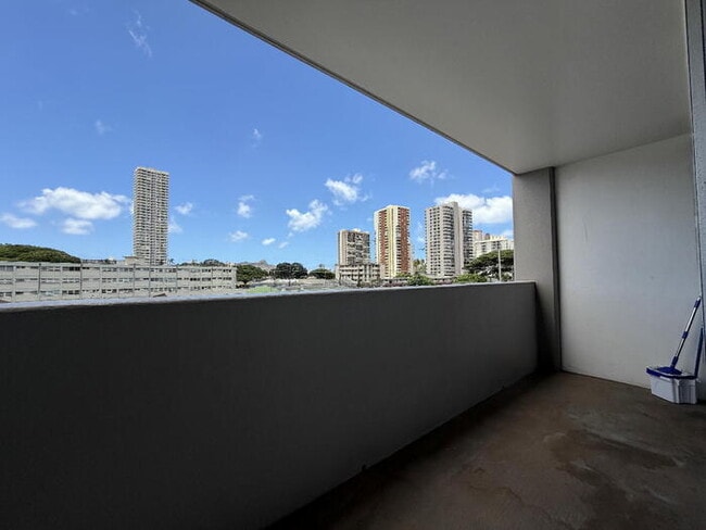 Foto del edificio - To register for the showing time, note the 4 digit code: 5678 and click "APPLY NOW."(mobile:orang...