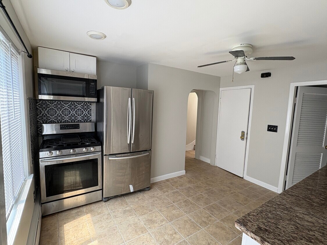 Foto principal - 110 Sciarappa St