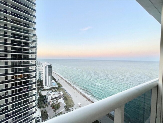 Foto del edificio - 1830 S Ocean Dr