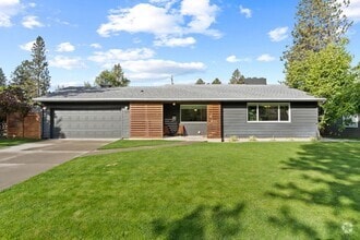 Building Photo - 3812 S Tekoa St