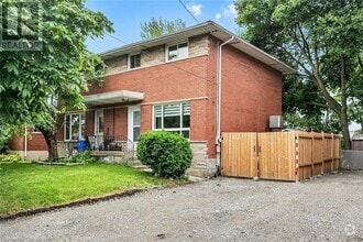 Building Photo - 502 Upper Kenilworth Ave