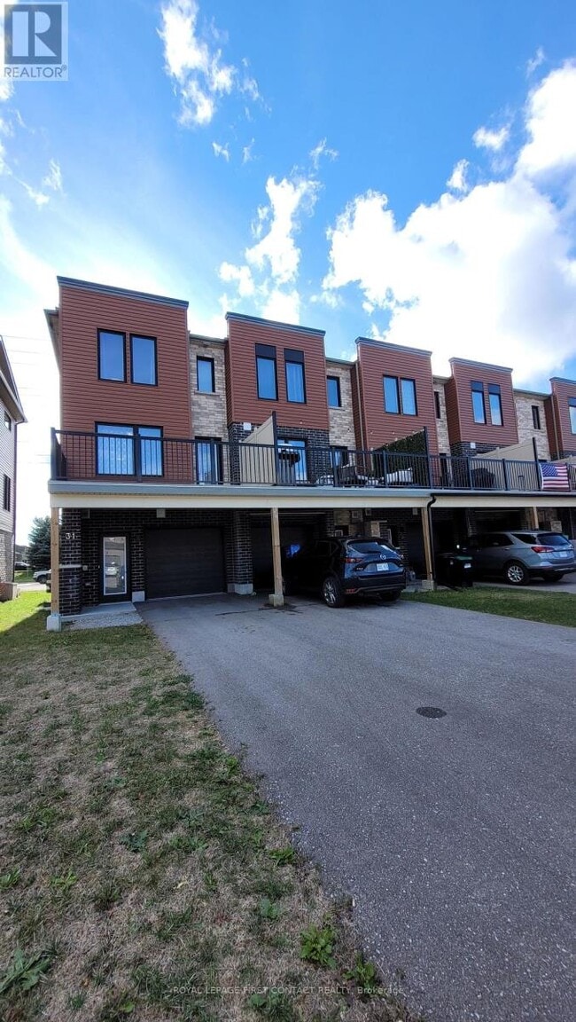 Building Photo - 31 Fairlane Ave