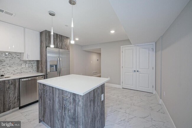 Foto del edificio - 758 N Uber St