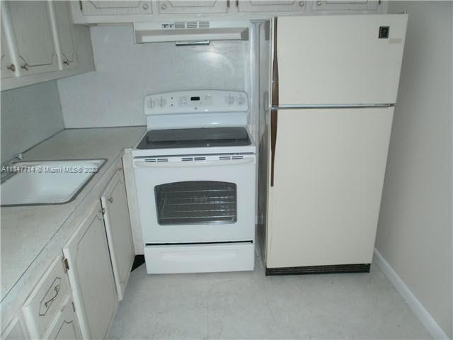 Foto del edificio - 36 Windsor B