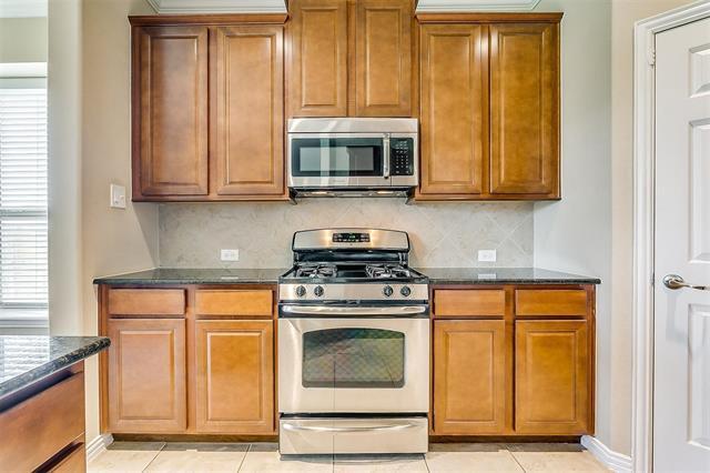 Building Photo - 3400 Elm Grove Dr