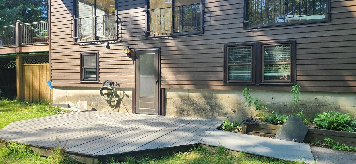 Foto principal - 62 Hovey Rd