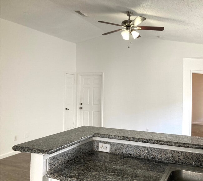 Building Photo - 4618 Bryant Ridge Rd