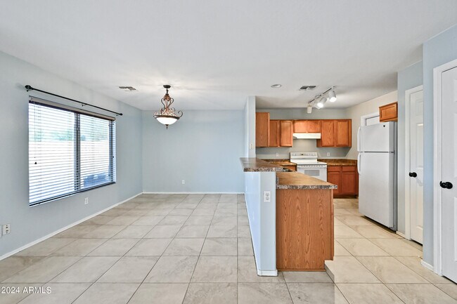 Building Photo - 22652 W Adams Dr