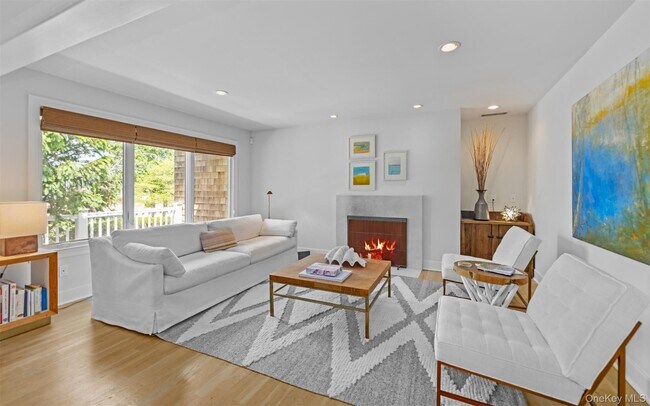 Building Photo - 58 Bayfield Ln