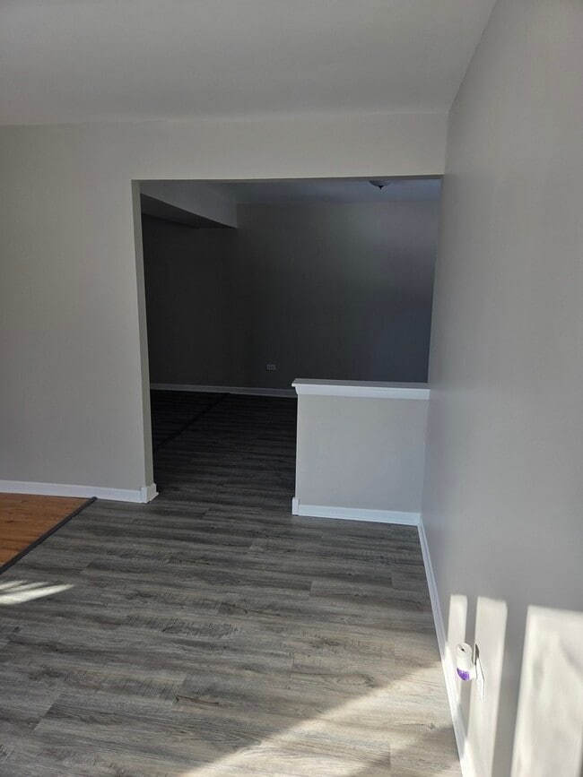 Building Photo - 20948 S 80th Ave