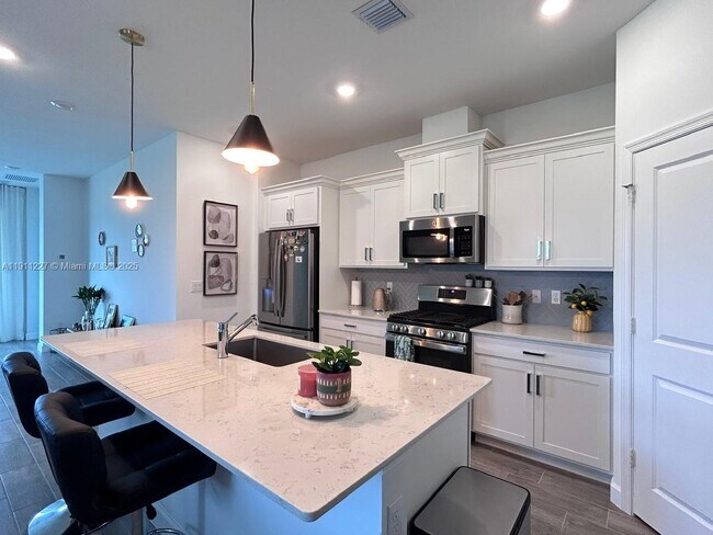 Foto del edificio - 1441 Haywagon Tr.