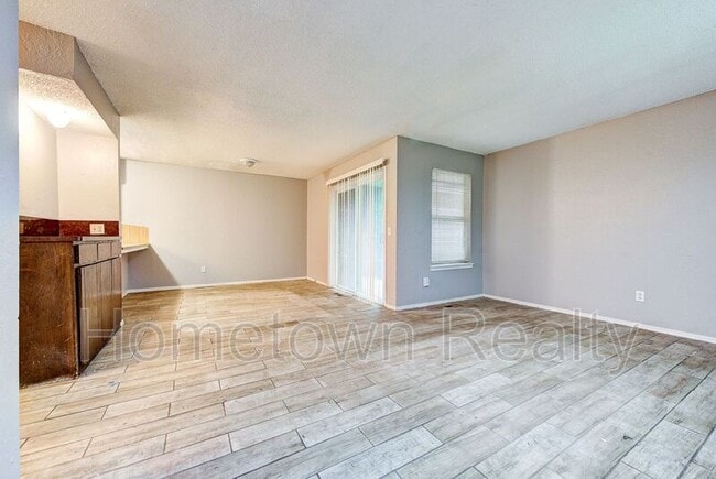 Building Photo - 10305 Elk Canyon Rd