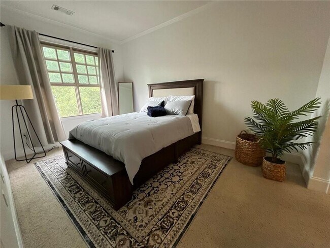 Foto del edificio - 1055 Piedmont Ave NE