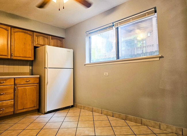 Building Photo - 1111 N Harlem Ave
