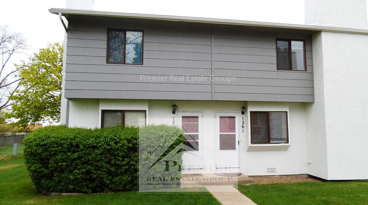 Foto principal - 1261 Soaring Eagle Dr