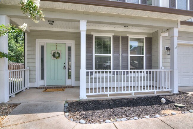 Foto del edificio - Beautiful 4 Bedroom in Great Neighborhood!