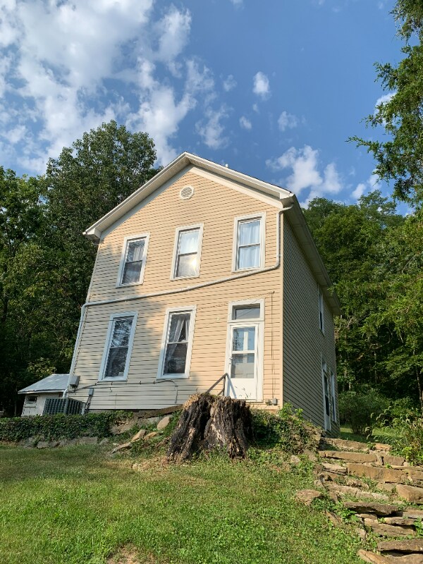 Building Photo - 5240 Stonelick Corner