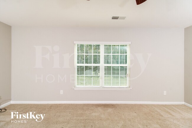 Foto del edificio - 227 Sawyer Ln