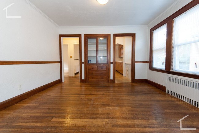 Foto del edificio - 236 Corey Rd