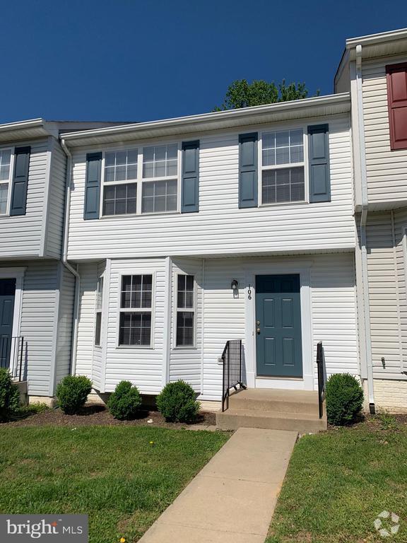 Building Photo - 106 Merrill Ct