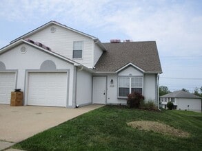 Building Photo - 3509-3511-3511 La Mesa Dr