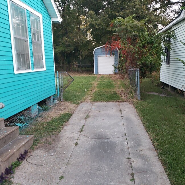 Foto del edificio - Charming 2-Bedroom Home in Baton Rouge wit...