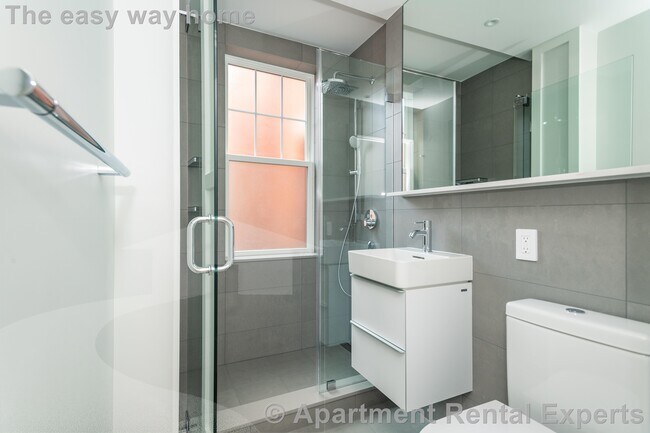 Foto del edificio - 18 Forest St