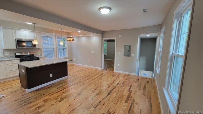 Foto del edificio - 204 Newhall St