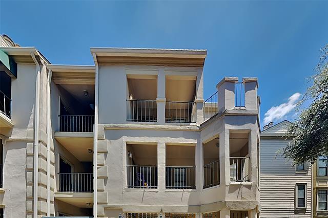 Building Photo - 3105 San Jacinto St