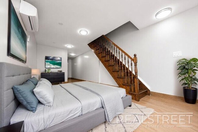 Foto del edificio - Modern 3 Bed 1.5 Bath in Stuyvesant Hieghts