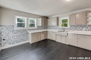 Foto del edificio - 222 Belmont