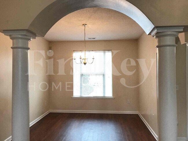 Foto del edificio - 7142 Queens Crown Ct