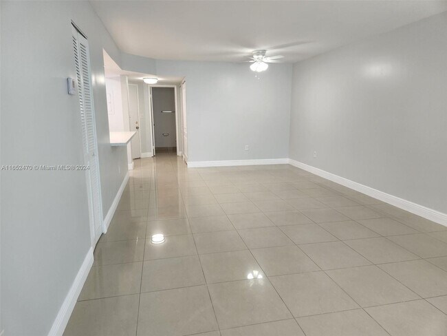 Building Photo - 9770 NW 46th Terrace