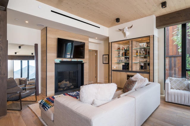 fireplace - 100 4th St W