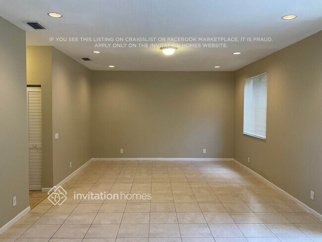 Foto del edificio - 6341 Osprey Terrace