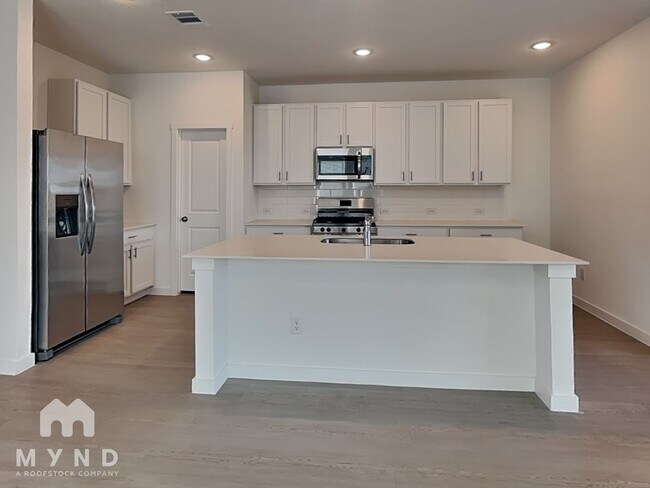 Foto del edificio - 10554 Ysasmendi Rdg